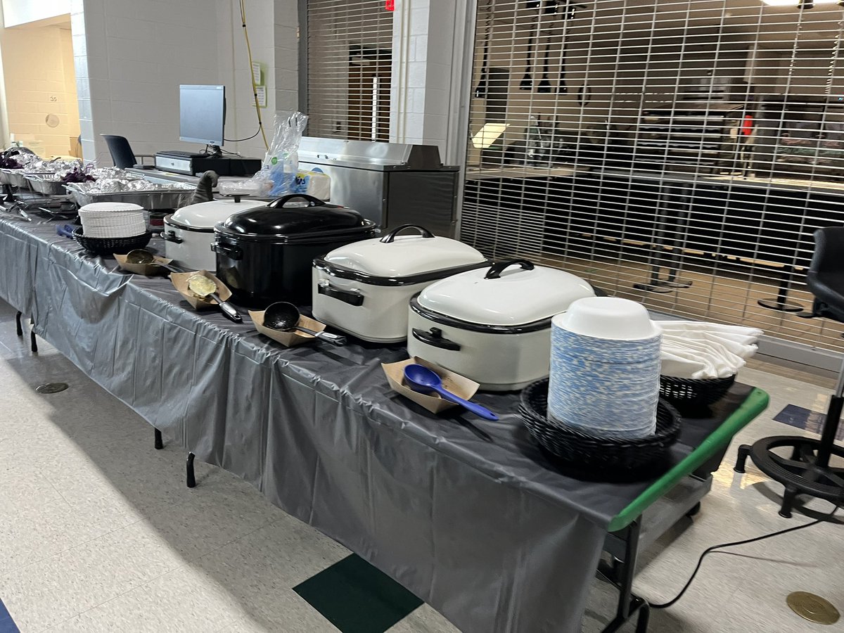 Wentzville SMS PTO 2.0 (@ptosms) on Twitter photo We extend our gratitude to our wonderful parents for their generous donations, making tonight's dinner a resounding success and an exceptionally delicious experience for our Awesome SMS Staff! 🥰💙🐺 <a href="/WSMSwolves/">WSMS Wolves</a> We extend our gratitude to our wonderful parents for their generous donations, making tonight's dinner a resounding success and an exceptionally delicious experience for our Awesome SMS Staff! 🥰💙🐺 <a href="/WSMSwolves/">WSMS Wolves</a>