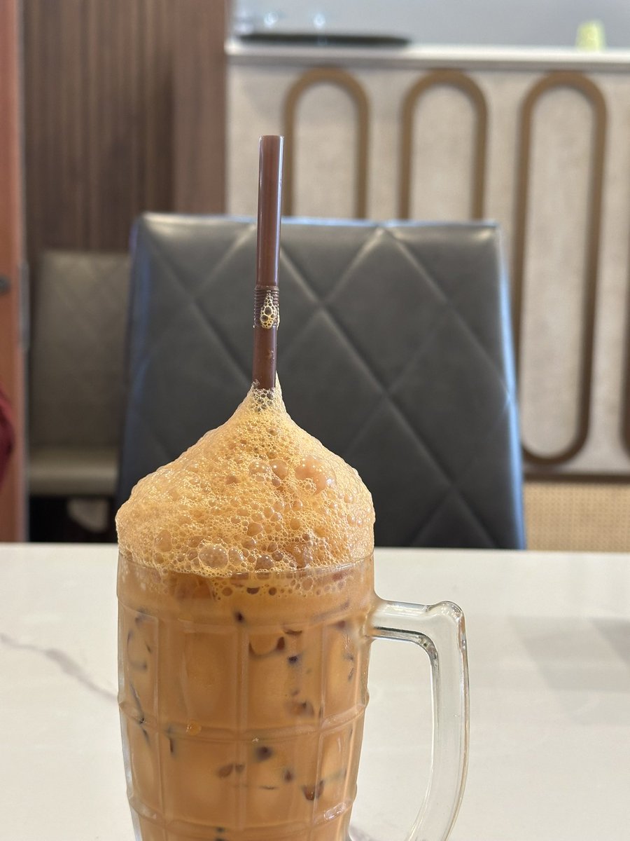 When your iced tea game is strong but the foam game is stronger! 🧋✨ #IcedTea #FoamMagic #CafeLife