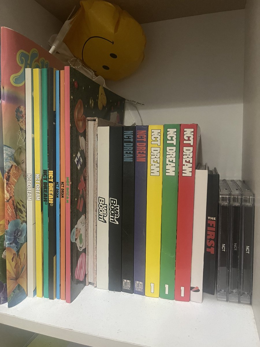 jmintshi's tweet photo. wts unseal album 
plsss help mee clearr thiss albumm 
semoga korang murah rezeki 😭🤲🏻🤲🏻🤲🏻

Album : rm10 ( no inclusions ) 
Jewel case / digipack - rm8 

postage : rm7 ( wm ) 

rts : wtb ipad for uni 

#pasarnct #pasarbts #pasaritzy #pasaraespa #pasarblackpink https://t.co/1QbpG0TzOv