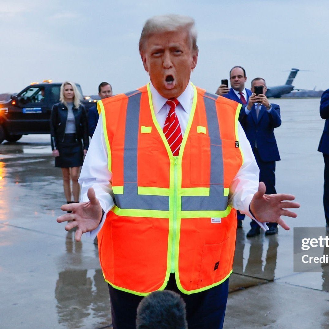 paltego1's tweet photo. ‘88: Dukakis looks slightly silly on a tank.
Everyone: Well his campaign is clearly dead.
‘24: Trump looks like an Oompa Loompa sex doll. 
Everyone: Oooh, going to be nail biter! https://t.co/U0BAij8mAx