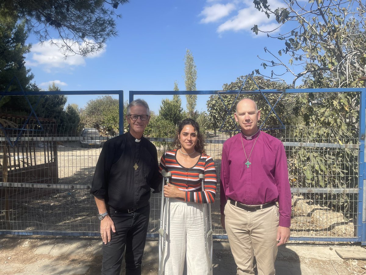 It’s profoundly disturbing to hear the negative updates on two long running cases of land disputes in which Christian Palestinian families are under threat of dispossession of their historic land. Daoud of Tent of Nations and Alice Kisiye in Al Makhrour are peaceful fighters.