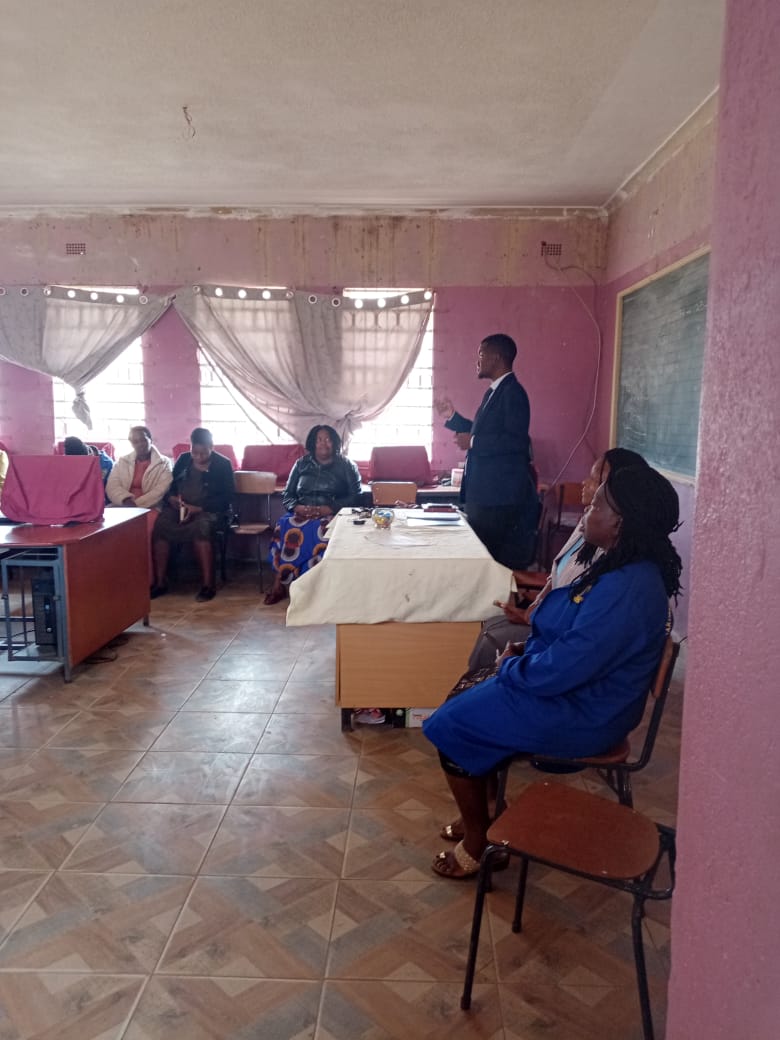 TEACHER TRAINING IMPACT!
45 Makomo educators in Epworth joined our Oct 18 training, equipping them to tackle Safeguarding, Mental Health &amp; SRHR! Empowering teachers, empowering students! #TeacherTraining #MentalHealth #SRHR