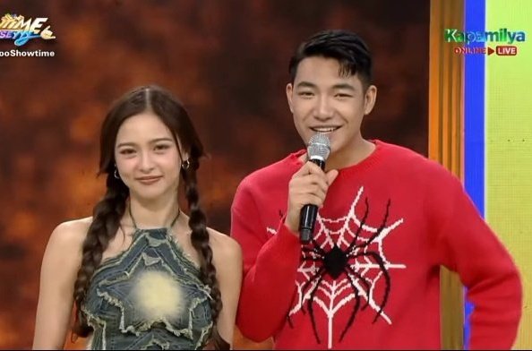 __leyM__'s tweet image. ang mag bestie, parang mag edad lang talaga sila. pretty&amp;amp; handsome 
@prinsesachinita @Espanto2001 

#AwoooShowtime
#KimChiu