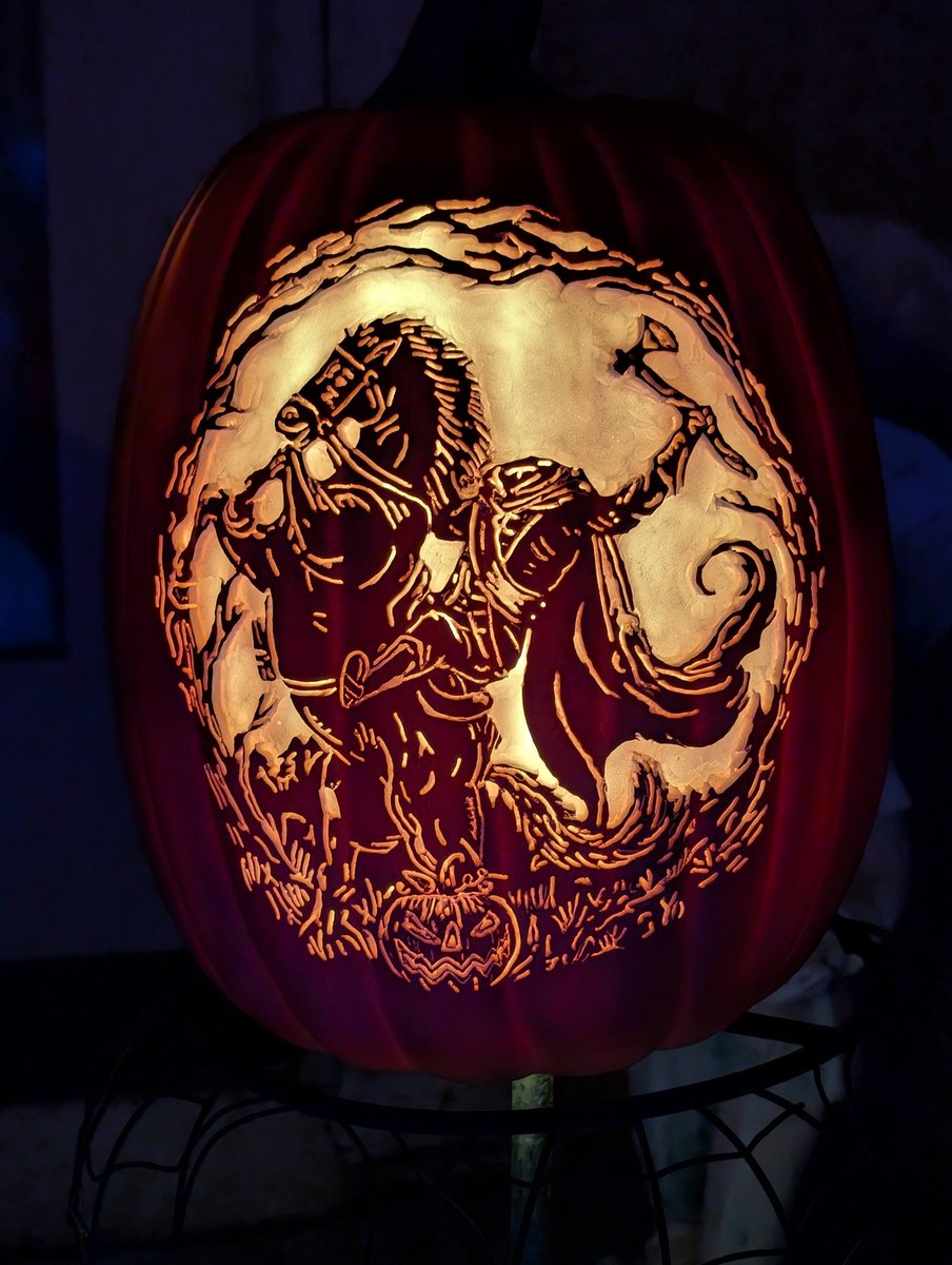 HauntedCarving's tweet photo. "...gigantic in height, and muffled in a cloak, Ichabod was horror-struck on perceiving that he was headless!"
—The Legend of Sleepy Hollow

Happy Halloween!!!

Pattern by StoneyKins - carved by me.

#Halloween #jackolanterns #pumpkincarving #sleepyhollow #headlesshorseman https://t.co/eILnKYBTWM