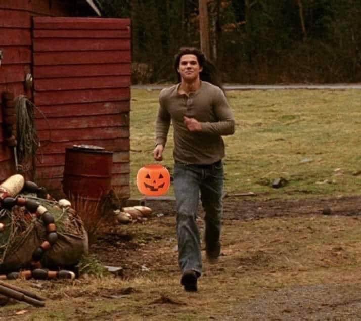 “Allá están dando Totis”

Yo en corto: