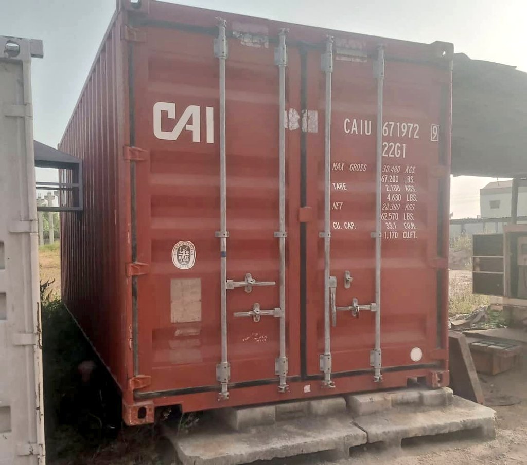 SasDantata's tweet photo. Looking for 20-foot containers for sale in Kano. If you have or know someone, kindly reach out to @Mr_Mamson. Gracias! https://t.co/wEzRj4kcGj