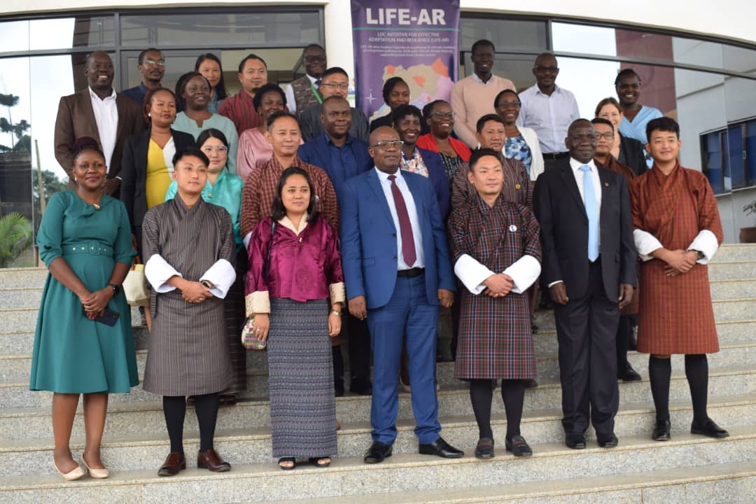 CCD_UG's tweet photo. 🌍 Bhutan’s learning visit to Uganda (Oct 28–Nov 1) under #LIFEAR! 🇧🇹🤝🇺🇬
They’re sharing insights on community-led climate resilience, from climate-smart farming to water security. This collaboration drives #ClimateAction toward resilience. #ClimateAdaptation #ccd https://t.co/37TKGKrCkW