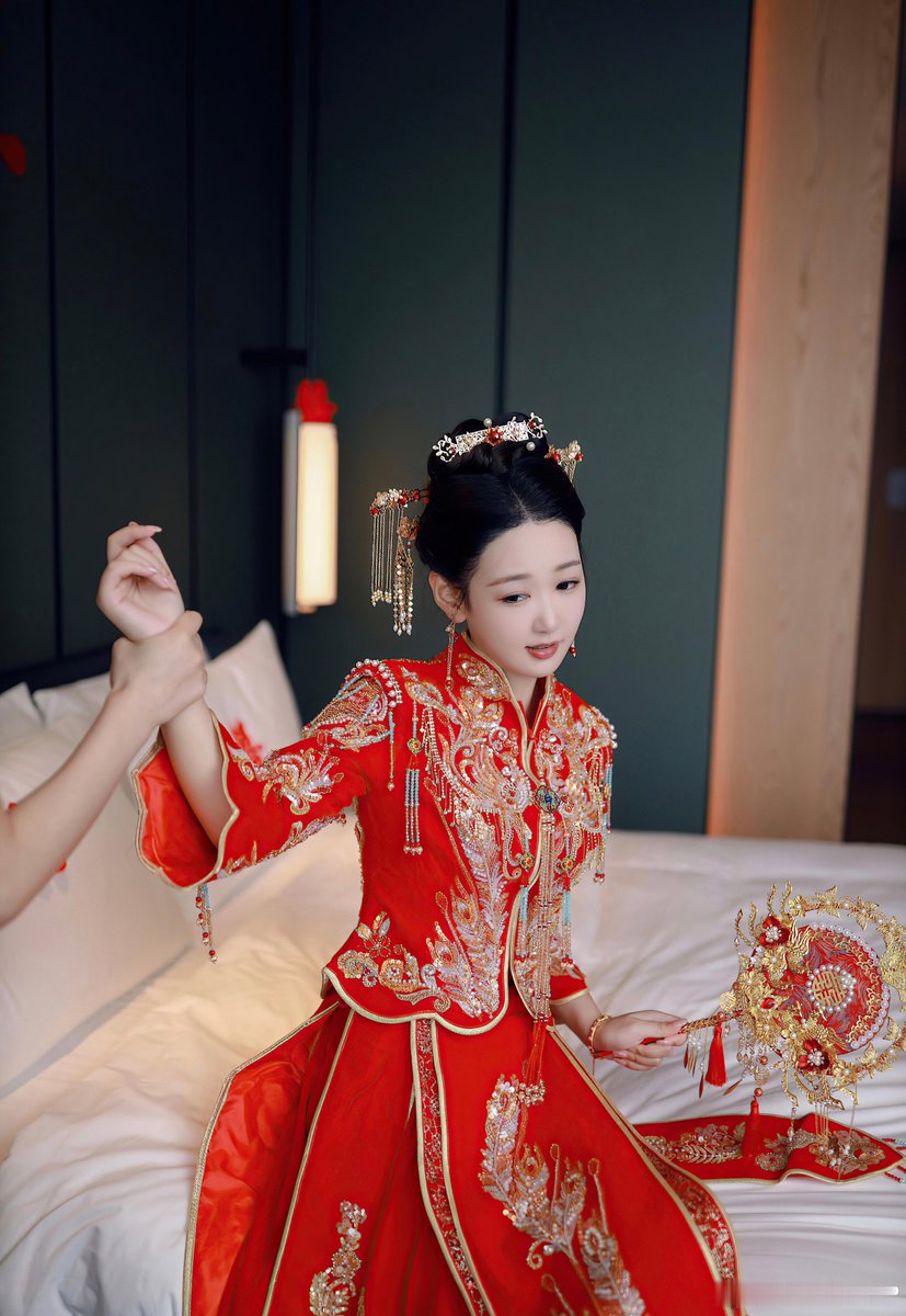 新婚第一夜羞死人了💘💘💘 https://t.co/4oXlcee5Or