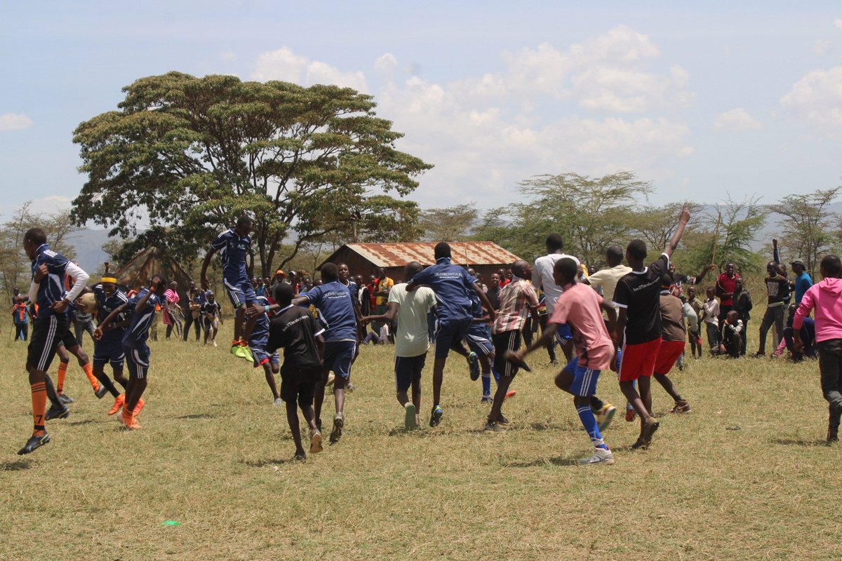 Using the power of sports to tackle FGM! 🏅 We engaged local men and boys in our sports outreach, driving conversations about ending harmful practices. Together, we’re building a safer future for girls. Let’s play, learn, and stand up for change! 💪🏽 #EndFGM #MaleInvolvement"