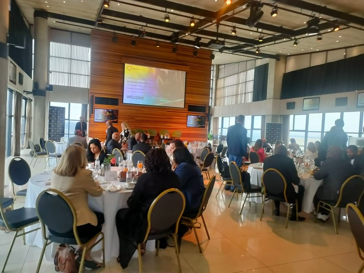 PayIncSA's tweet photo. The BankservAfrica Economist Breakfast in Johannesburg has kicked off with Shergeran Naidoo sharing the importance of unlocking data insights for today’s markets with reference to our monthly indices #BETI #BTPI #BPPI. Catch our reports here: https://t.co/ixrc7x0qlV https://t.co/qfKCWPha7e