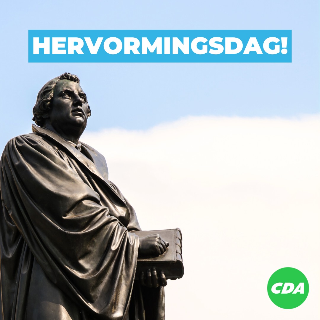 Vandaag in 1517 publiceerde Luther zijn 95 stellingen, met de Reformatie als gevolg. Veel Protestantse kerken staan vandaag op #Hervormingsdag stil bij deze belangrijke gebeurtenis. 📜