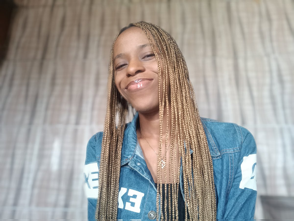 AhamaMerit's tweet image. 1/🧵 Living With Intention: My Personal Code, My Life

From my family, I&apos;ve learnt something over time that has somehow influenced my code to living intentional.

#lifestyle #lifecode