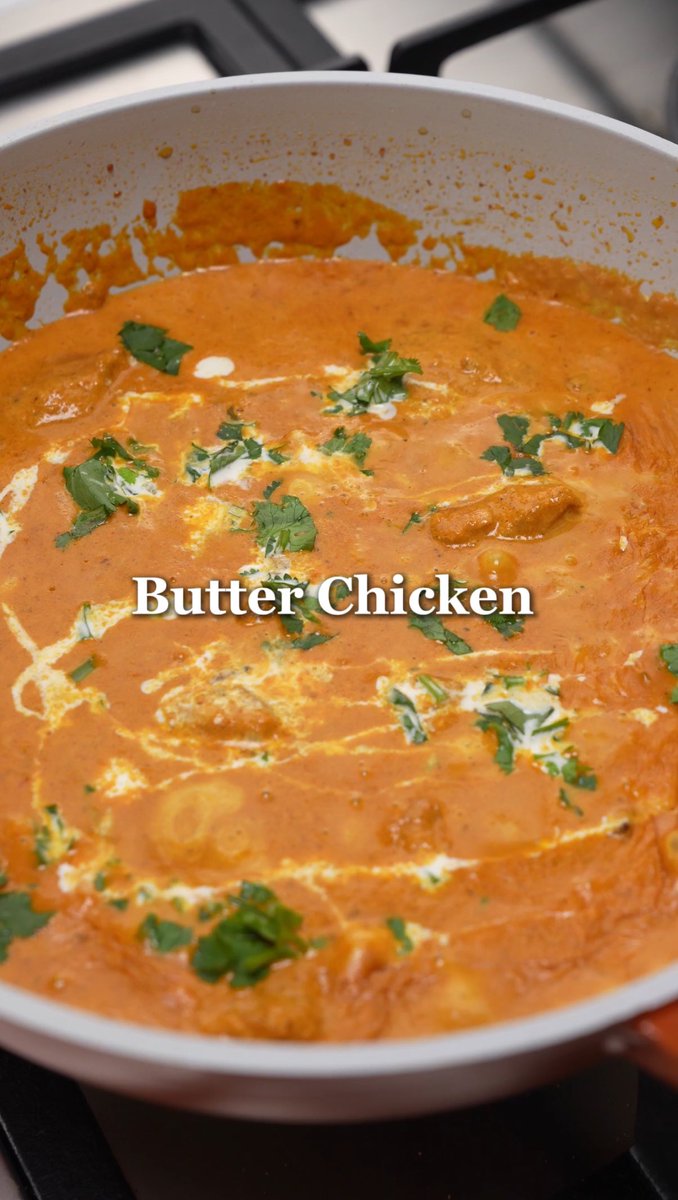 CheSayang_'s tweet photo. Sempena Deepavali hari ni, kita nak try butter chicken indian style. Boleh makan dengan nasi atau roti naan. Enjoy the celebration with family for those who celebrate! 🎉😁 https://t.co/fwe0PxSbdY