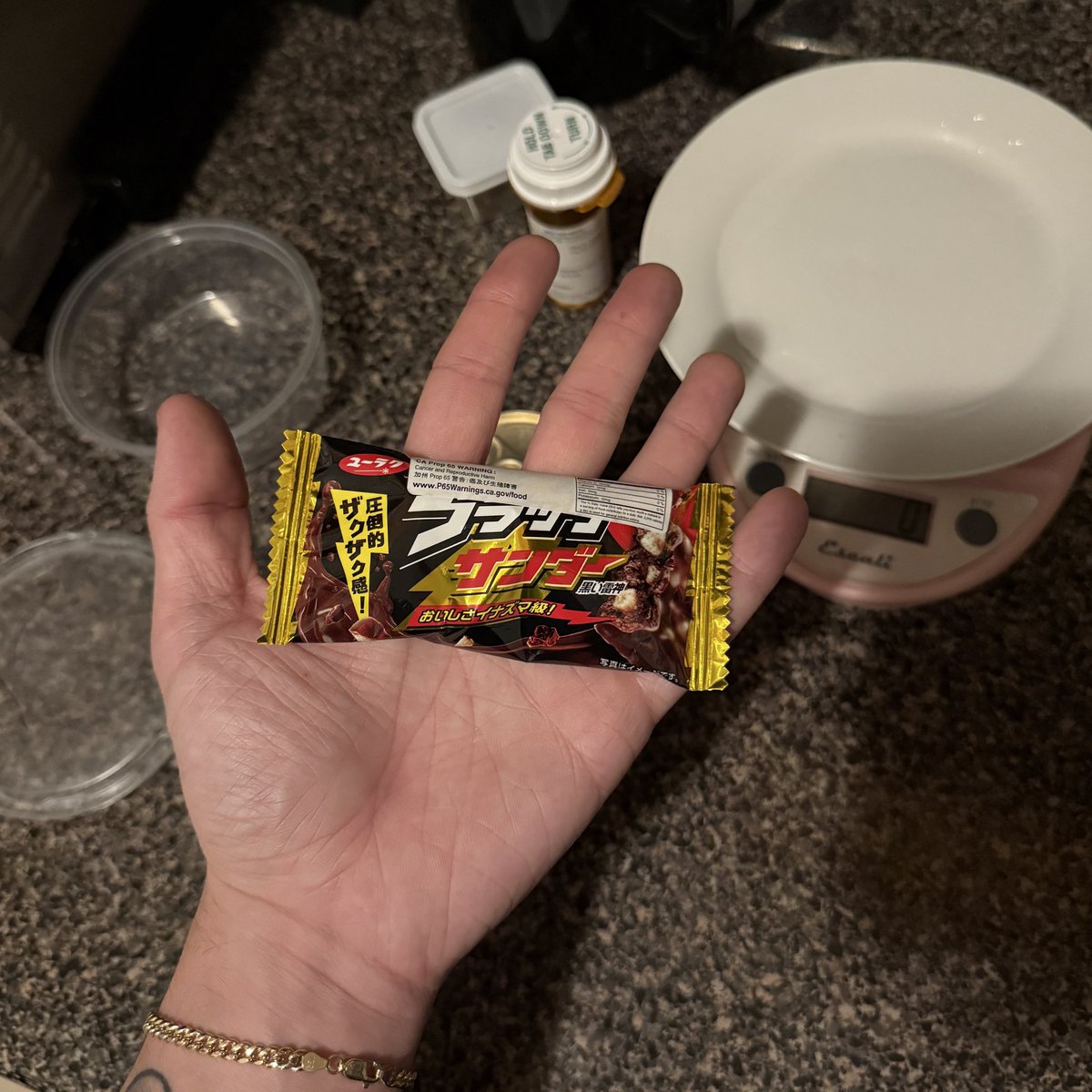 faceofmunchies's tweet photo. japanese chocolate save me (ft my cat’s anti anxiety meds and her food scale) https://t.co/9NBzjbKGwt
