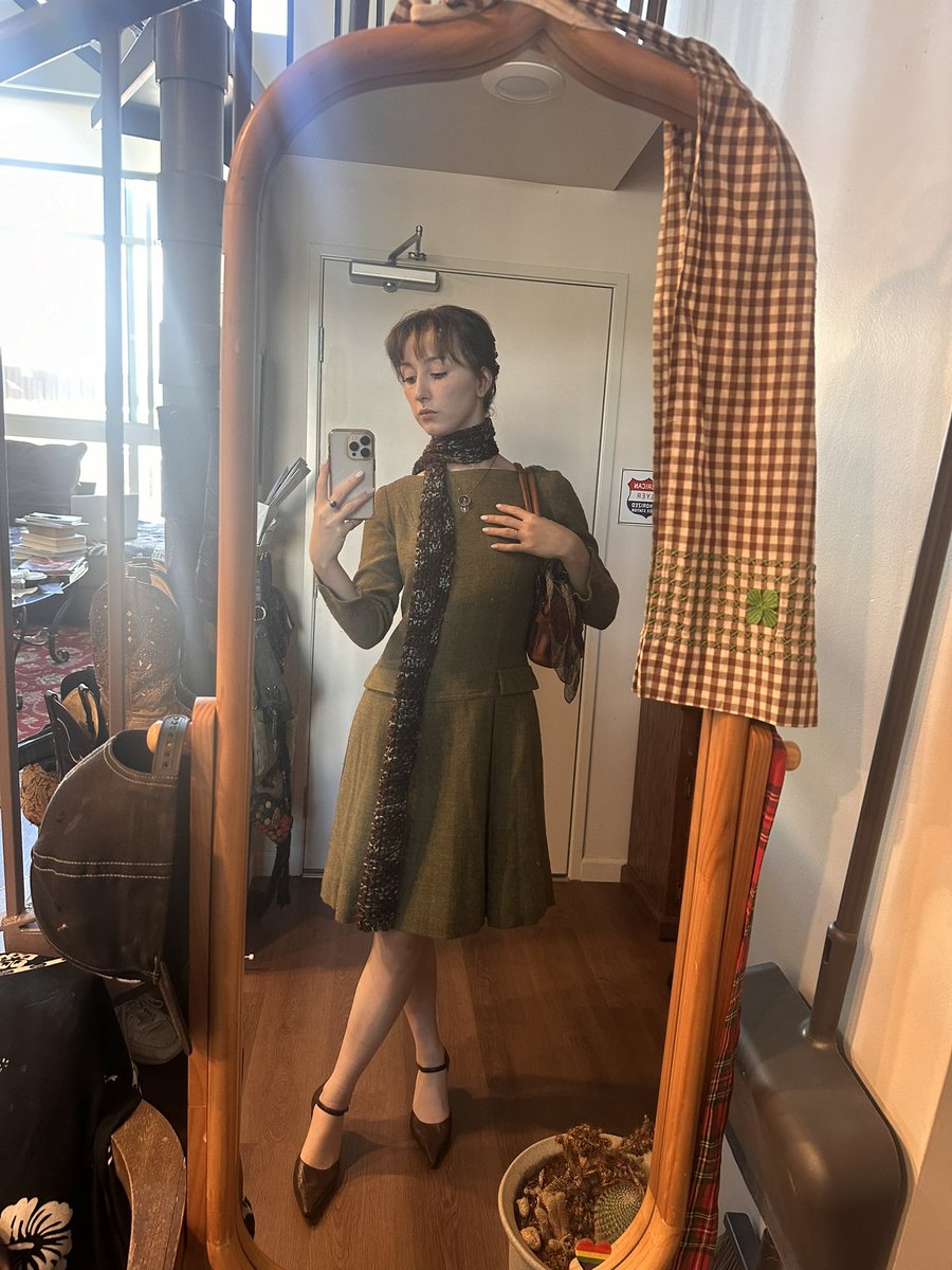 rheyuko0's tweet photo. Hi guys this is what i look like. See u in a few months https://t.co/5WOT3ReB7j