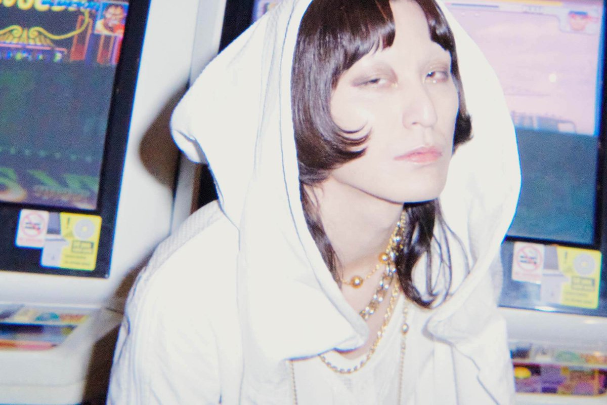 ━━━━━━━━━━━━━
　L'ULTIMO BACIO Anno 24
  プレイガイド先行受付中🌙
━━━━━━━━━━━━━

2024年のドレスコーズ

12月23日(月) 開場 18:15／開演 19:00
指定席：¥6,800(ドリンク代別)

⬇️詳細⬇️
red-hot.ne.jp/bacio/live/241…

#bacio24