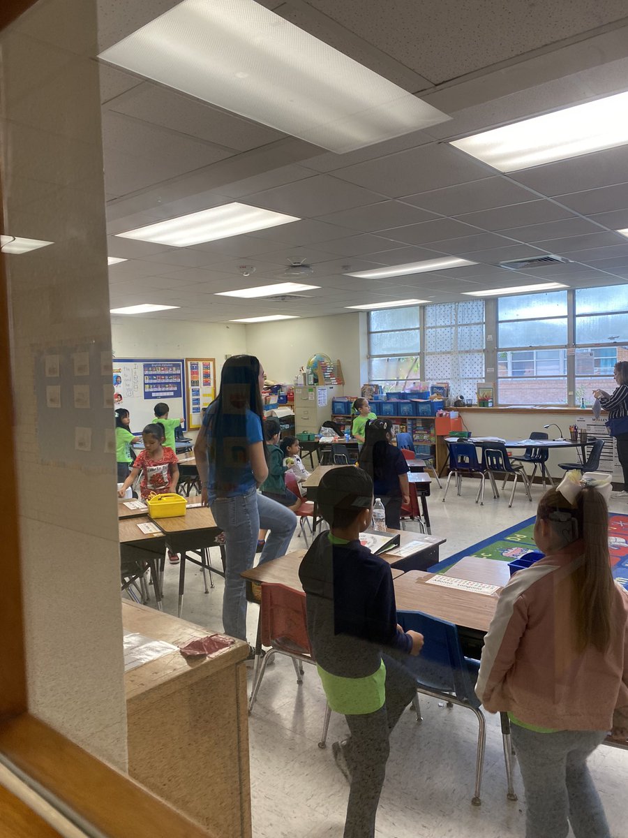 It was a fantastic day at Jackson Elementary! Memorial’s Instructional Practice students gained firsthand experience in elementary classrooms. What better way to learn math than through dance moves! <a href="/McAllenMemorial/">Memorial High School</a> <a href="/McAllenISDCTE/">McAllen ISD CTE</a>