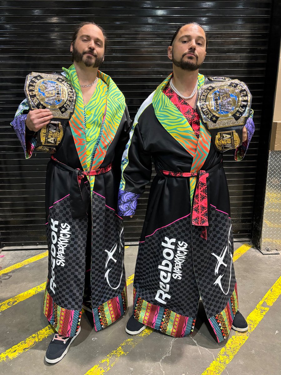 heelbucks's tweet photo. 193 days. thank you young bucks❤️ https://t.co/bNslG7vbzk