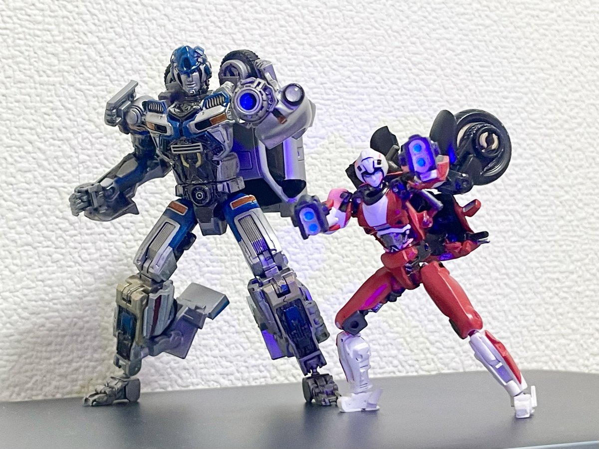 hibons's tweet photo. 以前カスタムしたアーシーと並べてみた https://t.co/S0ppyF4NgQ