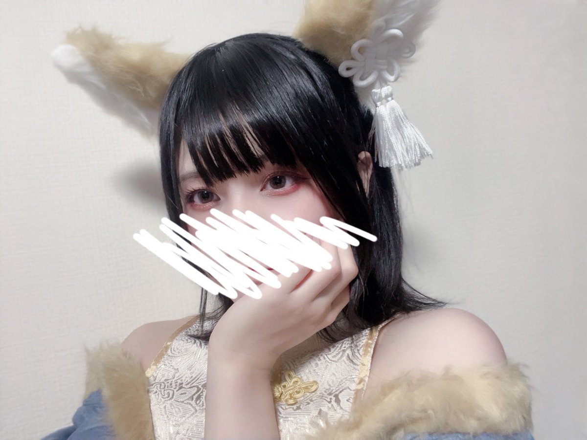 Kotoha_ktnh's tweet photo. ♡Happy Halloween♡

お菓子くれなきゃイタズラしちゃうぞ👻🎃

#Halloween https://t.co/Fb9LE53DOb