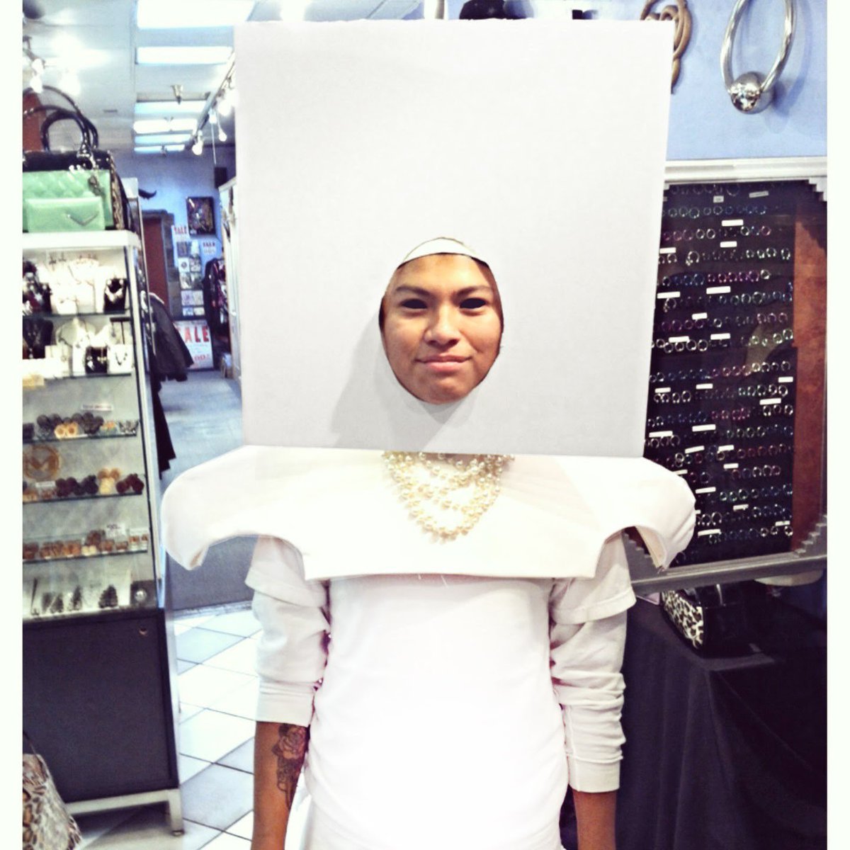 haute_leo's tweet photo. I hate gay Halloween, what do you mean you’re Lady Gaga performing at the 2013 VMA’s https://t.co/eqyO4PavVm