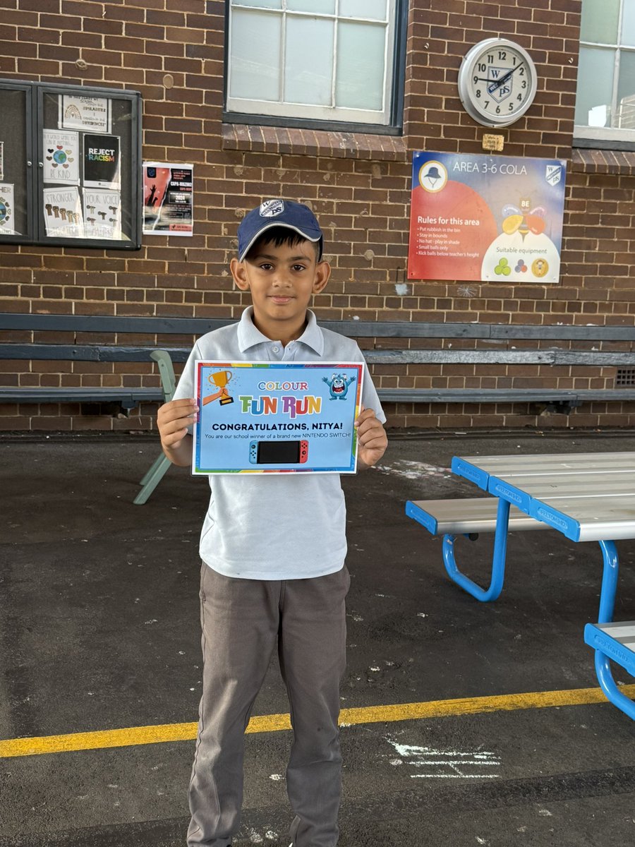 Today we handed out our final donated major prizes following our extremely successful colour run event! Congratulations to these students and thank you to our whole community who helped us raise money for new computers which will arrive later this term!