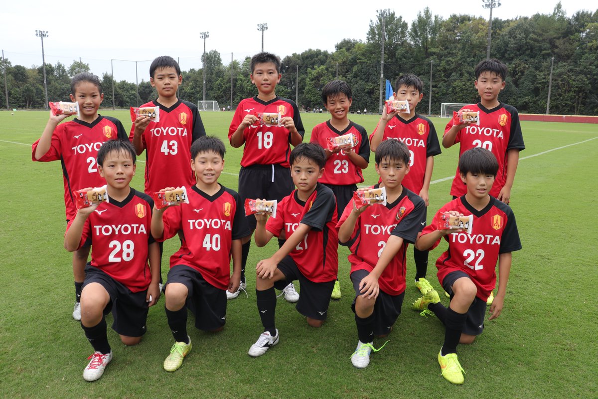 TOYOTA、フットボールCLUBウインドブレーカー 名古屋グランパス TOYOTA、フットボールCLUBウインドブレーカー 名古屋グランパス