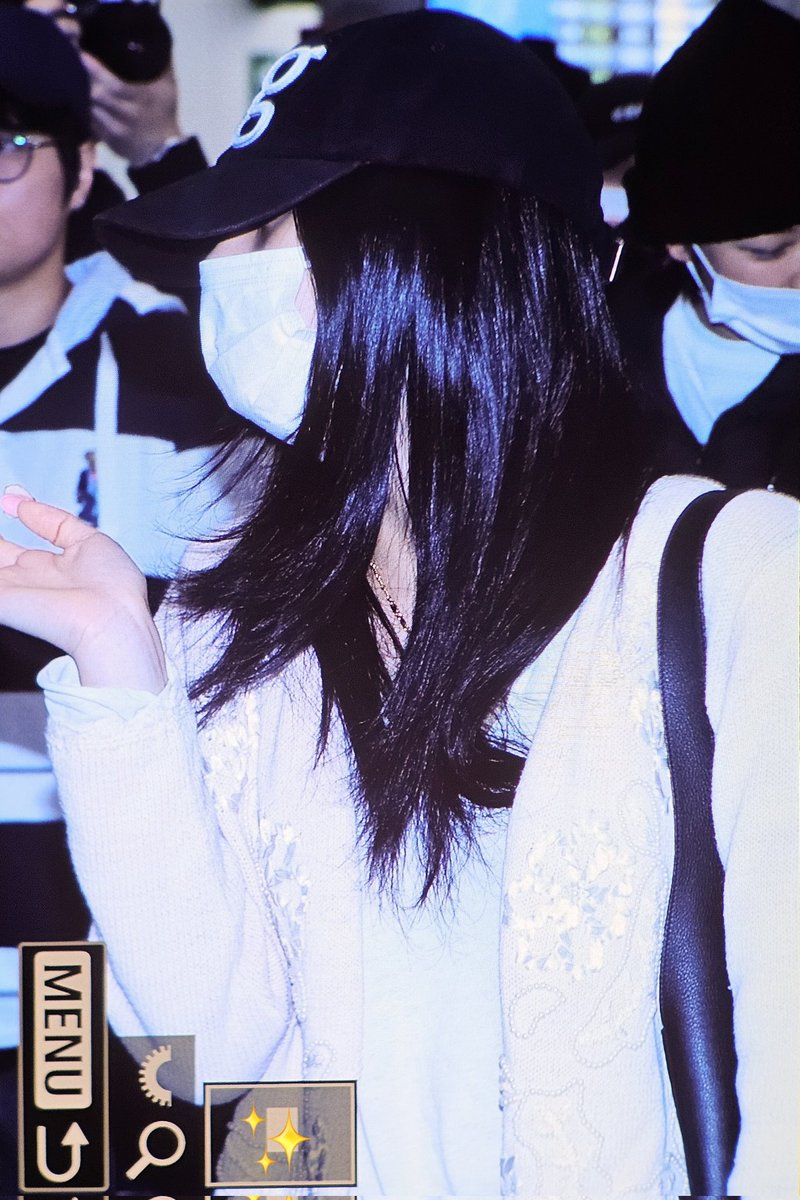 241031 GMP 입국 

#트와이스 #TWICE 
#채영 #CHAEYOUNG