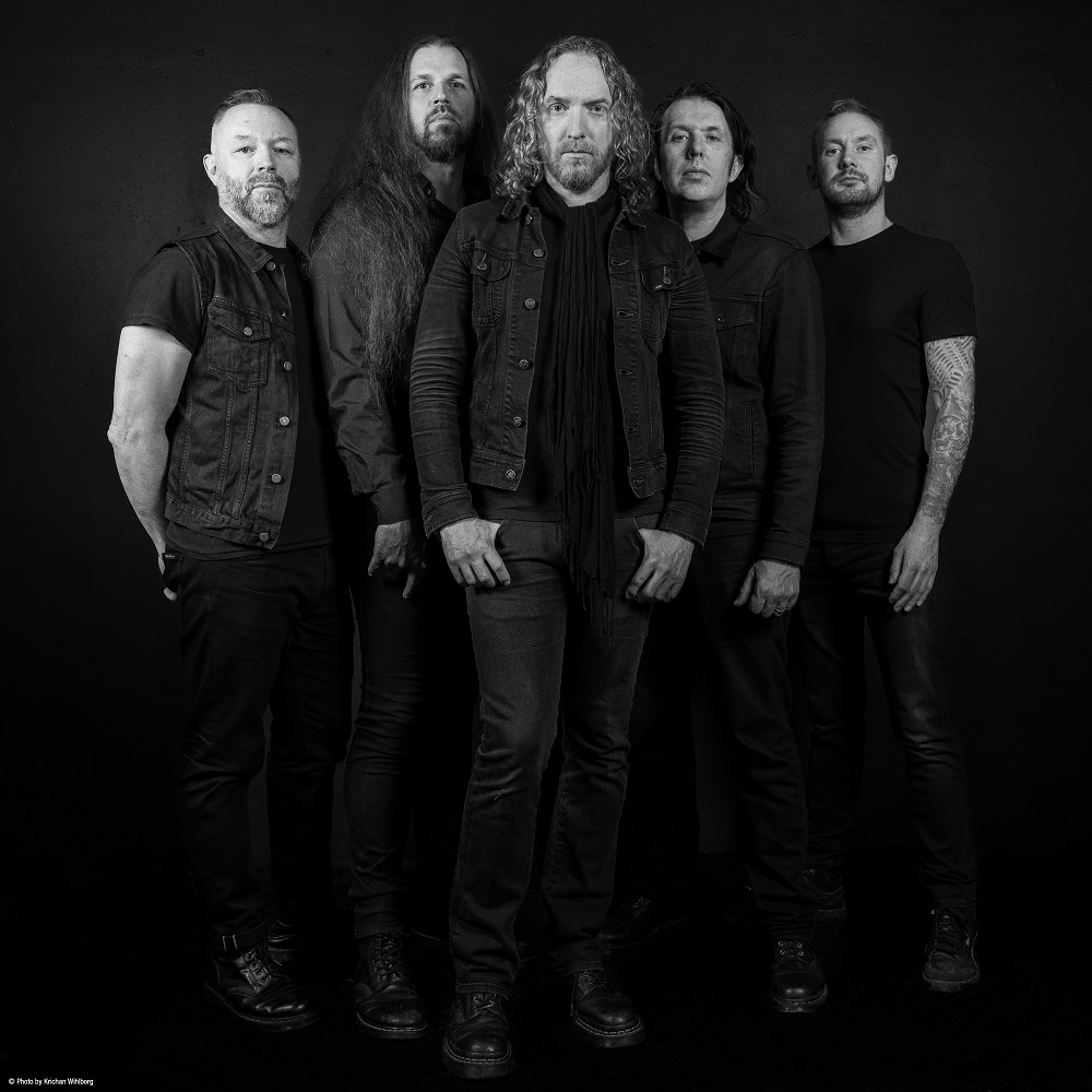 gekirock's tweet photo. DARK TRANQUILLITY、ニュー・アルバム『Endtime Signals』より「Neuronal Fire」ライヴMV公開！ https://t.co/jvj1CywEPm

#DARKTRANQUILLITY 
#EndtimeSignals https://t.co/obQkTcZ1aF