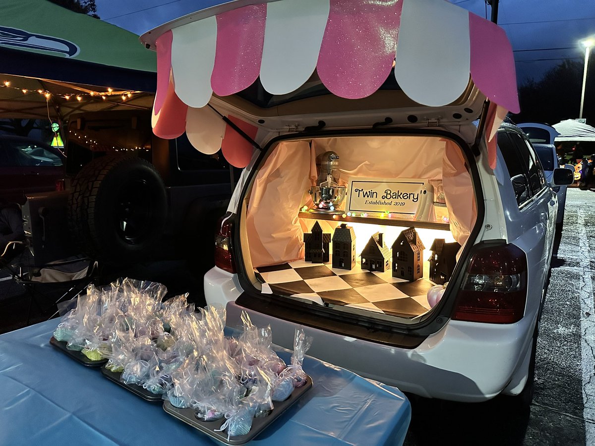 vennabean tweet media