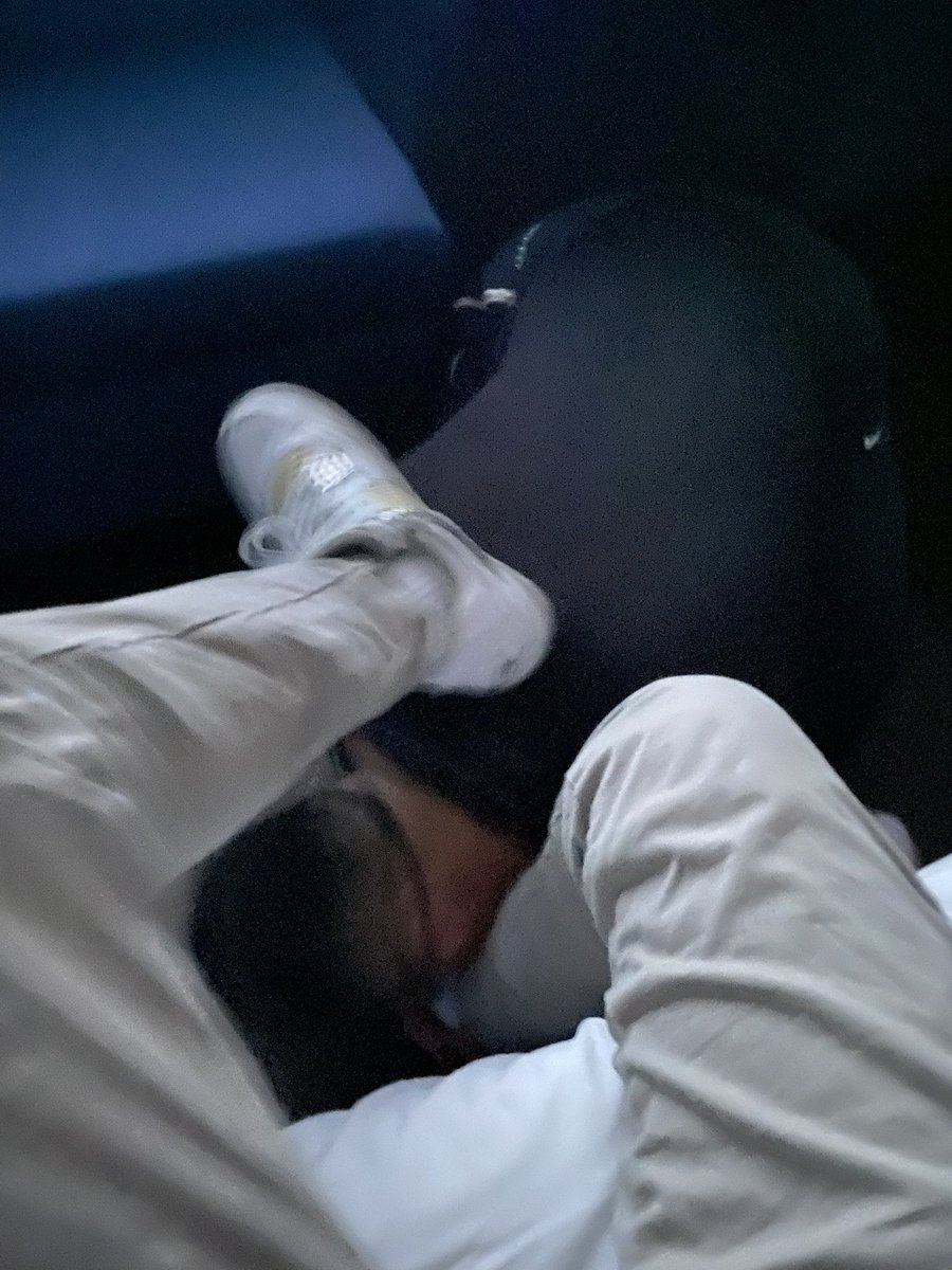 你也想舔鞋底吗？