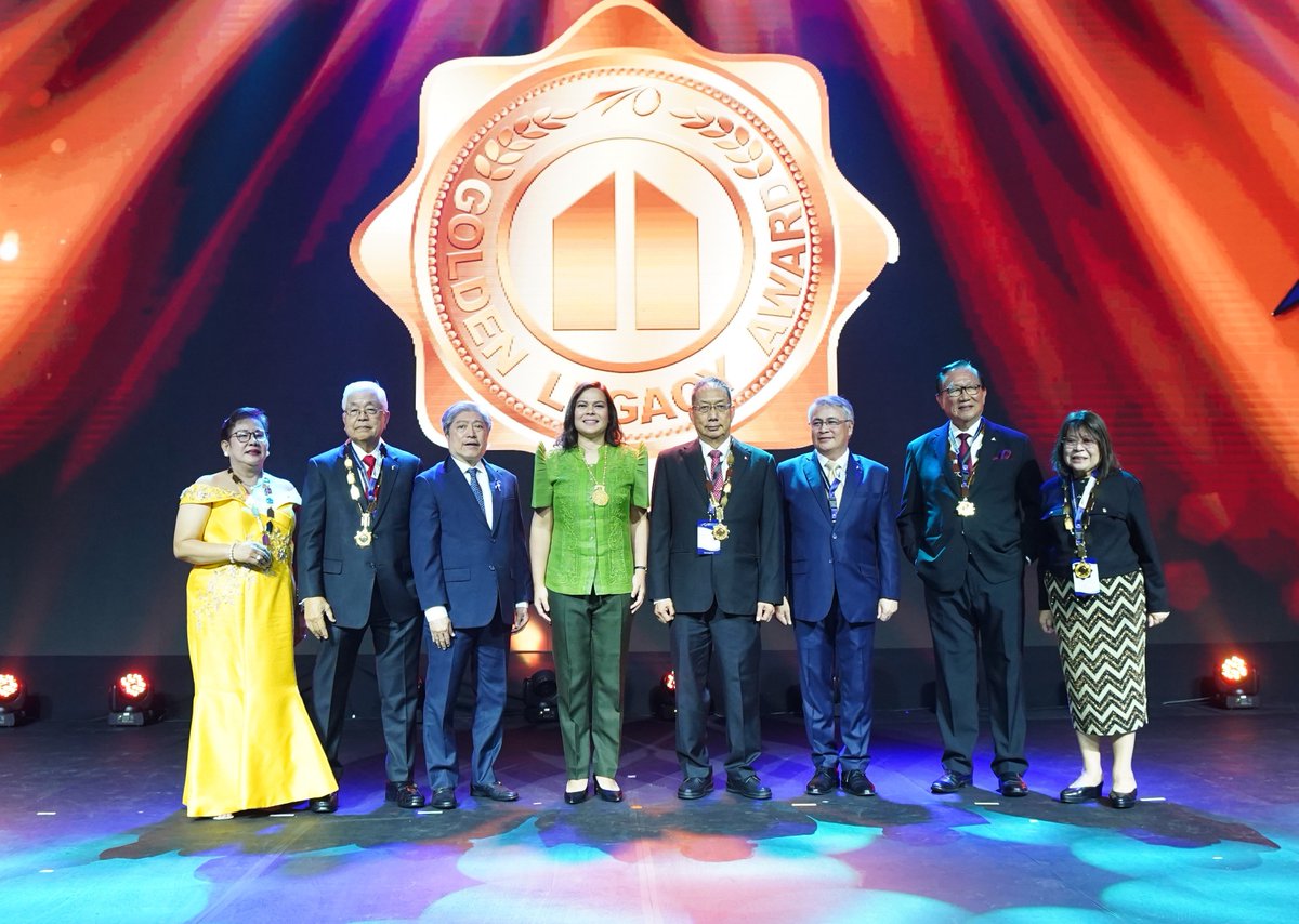 phil_chamber's tweet photo. The Philippine Chamber of Commerce and Industry conferred the Golden Legacy Awards to honor PCCI Past Presidents who contributed immensely to the Philippine business community, devoted time and effort to promote their advocacies, and left a legacy in the organization. https://t.co/PVdAI98GLw