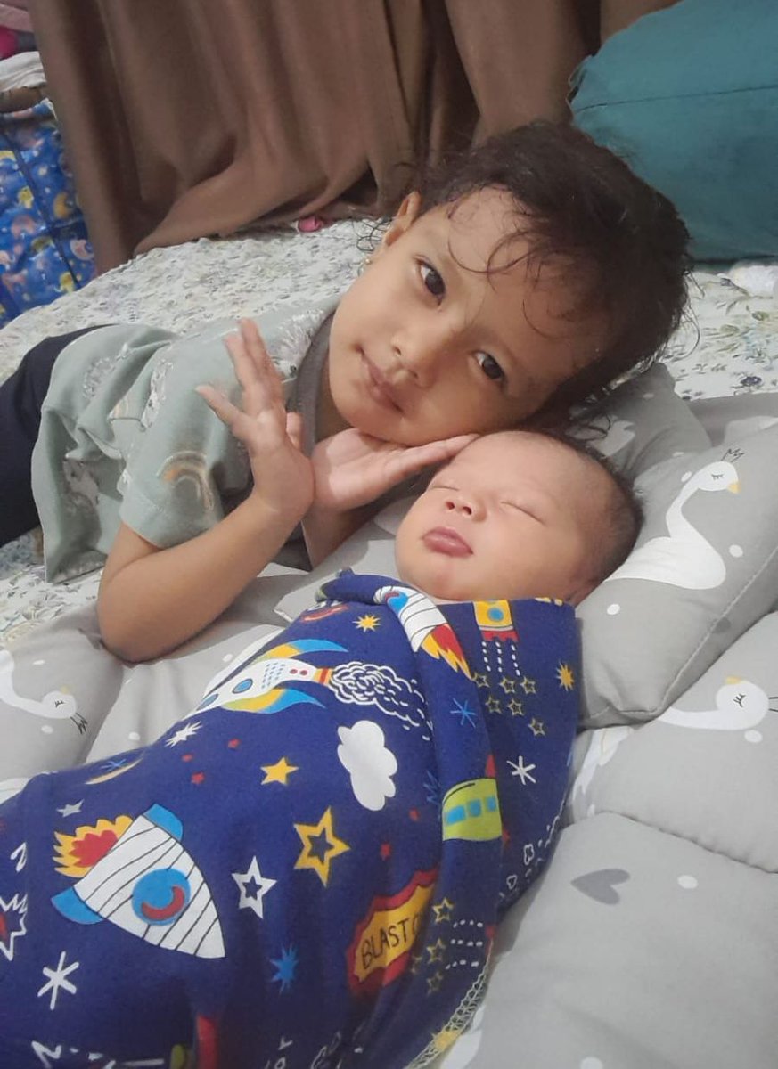 SIsaBT1's tweet photo. Afeeya Atsya kunamai dirinya, semoga kelak berguna ia bagi Dunia dan Agamamu, semoga kelak hidupnya berguna dan dapat membawa manfa'at bagi semua. 

Teulaga Bunda, Bireun, Jum'at 25 Oktober 2024. https://t.co/fOBgOhabo4