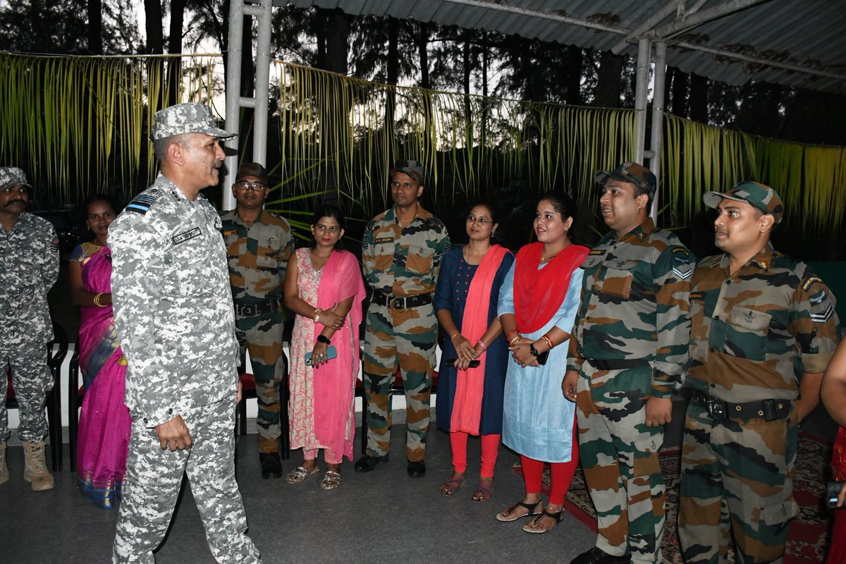AN_Command's tweet photo. Air Mshl Sunil Kashinath Vidhate, AVSM, YSM, VM, Air Officer Personnel, visited #AFSCarnic, paying homage at the Tsunami Memorial. He interacted with Air warriors, DSC, MES, TA Bn &amp; Defence Civilians, joining #Diwali celebrations and extending his wishes. #ANC #AirForceComponent https://t.co/sFuNBpa8tS