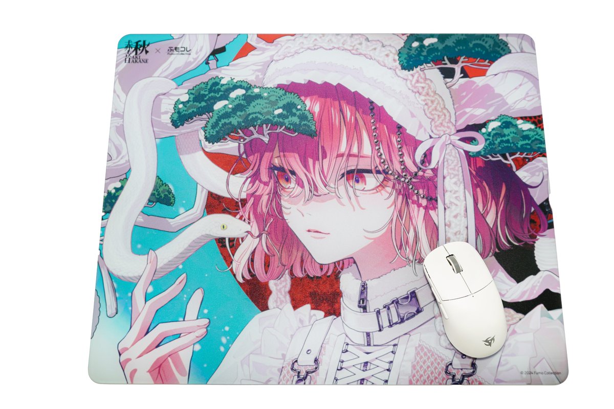 ガラスマウスパッド 発売中✨／ 秋赤音先生(@_akiakane )描き下ろし