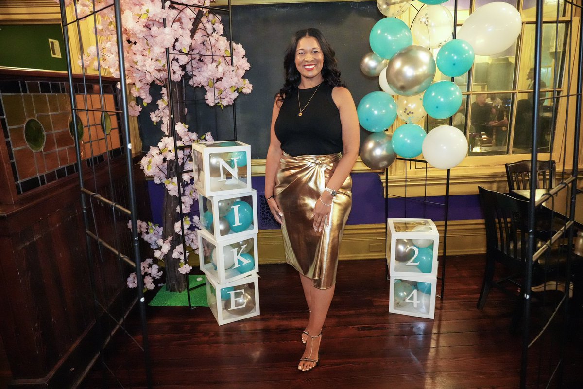 My sister <a href="/SimplySprtyChic/">Alexxis | Executing Plays on Demand 🇸🇽</a>, threw a “Tiffani &amp; Co.” party to celebrate with my closest friends in the industry at <a href="/JerkAtNite/">JerkAtNite Inc.</a>’s new Baltimore location (a month before it opens)! Grateful for everyone who came; we toasted, ate, and danced the night away! 🥂💃🏽