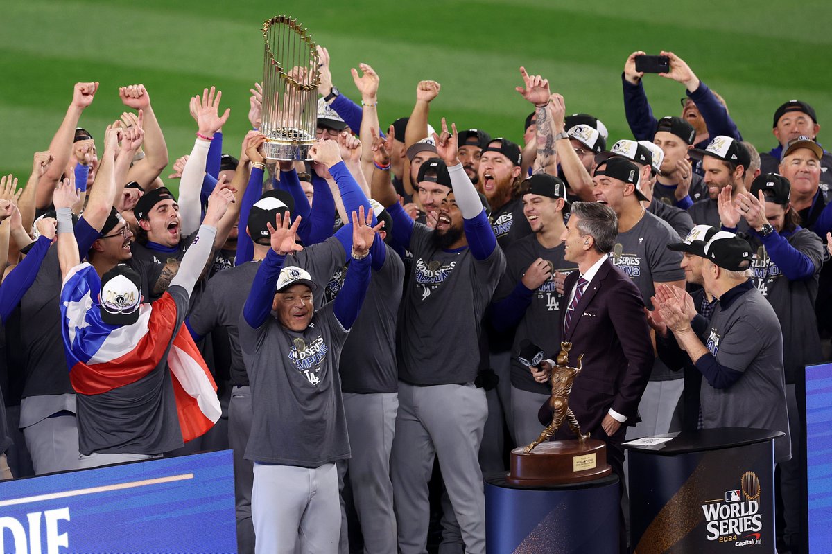 MLB tweet media