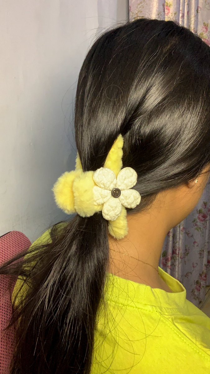 marlinatamba_'s tweet photo. Shampoo ini bikin rambut aku TUMBUH lebih cepet!! 😱 Dan yang paling aku suka, dia VEGAN &amp; NO SLS/SLES, jadi aman banget buat rambut + kulit kepala, nggak bikin kering

FYI, aku juga pakai Drop Dead Scalp Serum barengan sama shampoo ini biar hasilnya makin maksimal! 💥 https://t.co/BMjjev1Ujd
