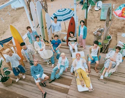 CaratLandHQ's tweet photo. SEVENTEEN has officially become the best-selling artist in Circle Chart history, with over 40.27 million album copies sold! 🎉

@pledis_17 #SEVENTEEN #세븐틴 https://t.co/Tfvxzv5bUr