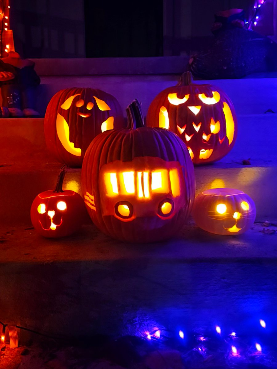 My pumpkin 🎃 had to be a bus 🚌 this year! #transit #bus #chym #choosehowyoumove #HappyHalloween