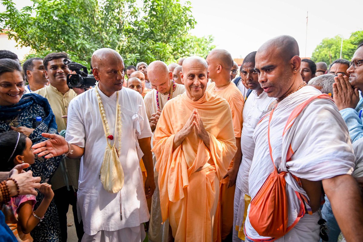 Radhanath Swami tweet media