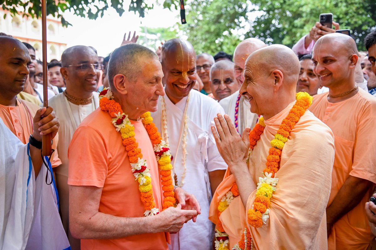 Radhanath Swami tweet media