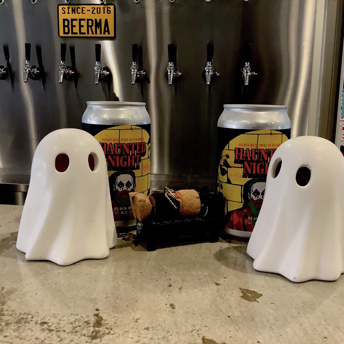 beermakitasenju's tweet photo. こんにちはびあマ北千住です🎃
🇺🇸ブレイクサイドより、たっぷり嬉しいUKパイント缶のワンダージャックが新入荷‼️
TAPは8️⃣の伊勢角屋ノスタルジックゲートが新規開栓🍺
営業時間▶︎14:00〜23:00 (L.O 22:00)
本日もお待ちしております✨
#びあマ北千住
#新入荷
#breakside
#伊勢角屋 https://t.co/4YFhVnoeRx