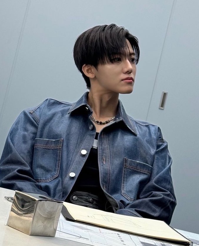 lnwmark every day i pray and cry tweet media