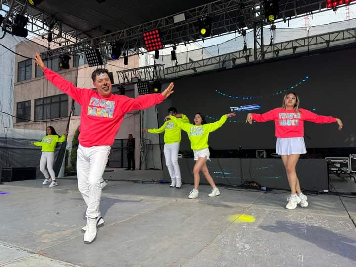 RENE_PAREDES's tweet photo. GRACIAS POR TANTA MAGIA #FIDDEM 2024 EN LA ALCALDÍA @TlahuacPaz . GRACIAS @bereheca ... UN GUSTO COINCIDIR https://t.co/0jyGJvUNIU