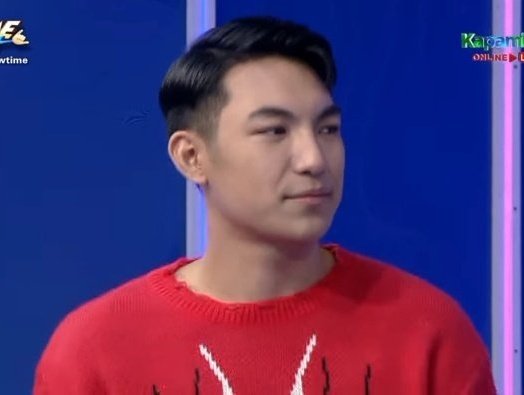 iLoveDarren_24's tweet image. Darren's handsome visuals!!! Grabeee!!

#DARREN @Espanto2001
#AwoooShowtime