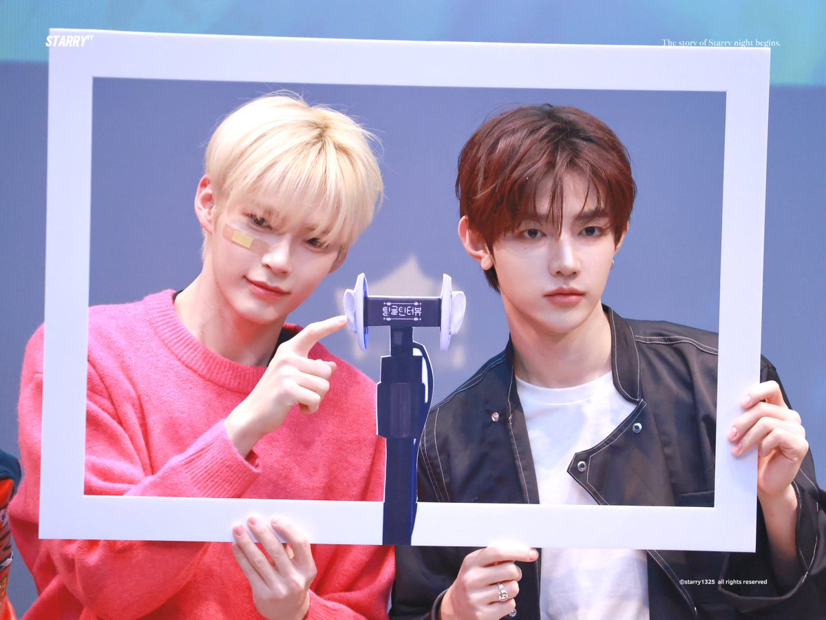 starry1325's tweet photo. ☆ 241030 💕

#성한빈 #SUNGHANBIN 
#장하오 #ZHANGHAO
#제로베이스원 #ZEROBASEONE #ZB1 https://t.co/O2vX1zWkpk