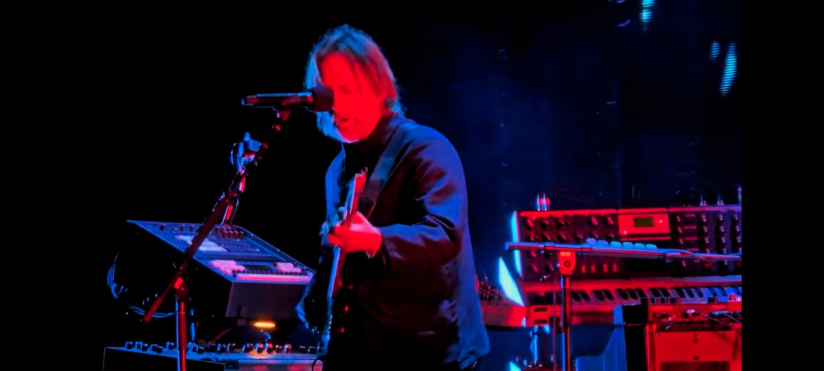 ZYNYSphere's tweet photo. The time has finally come.

Thom Yorke cut his hair.

Rejoice again. https://t.co/f3y7JrKrbX