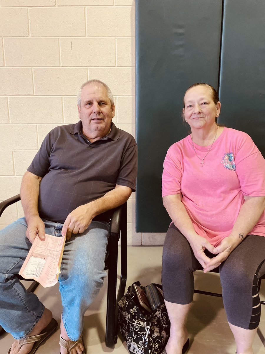 Aux États-Unis, l’accès à la santé reste très compliqué pour de nombreux américains, obligés d’attendre plusieurs années pour voir un dentiste ou un ophtalmologiste. Reportage au #Texas avec <a href="/AlencarJoao/">João Alencar</a> à suivre sur <a href="/BFMTV/">BFMTV</a> 

#USAElections