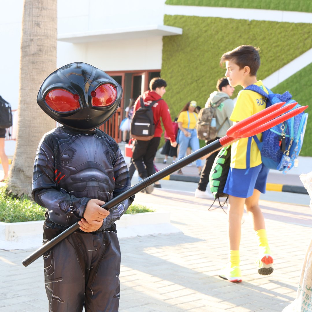GreenfieldIntS's tweet photo. Our students and staff showed off some fantastic costumes for #CharacterDressUpDay. From superheroes to storybook favourites, everyone looked amazing.  

#ThrivingTogether #ProudlyTaaleem  
@Taaleem https://t.co/NT2y27KnZt